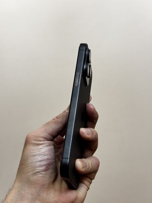 Iphone 15 Pro Max. 256гб. 89%