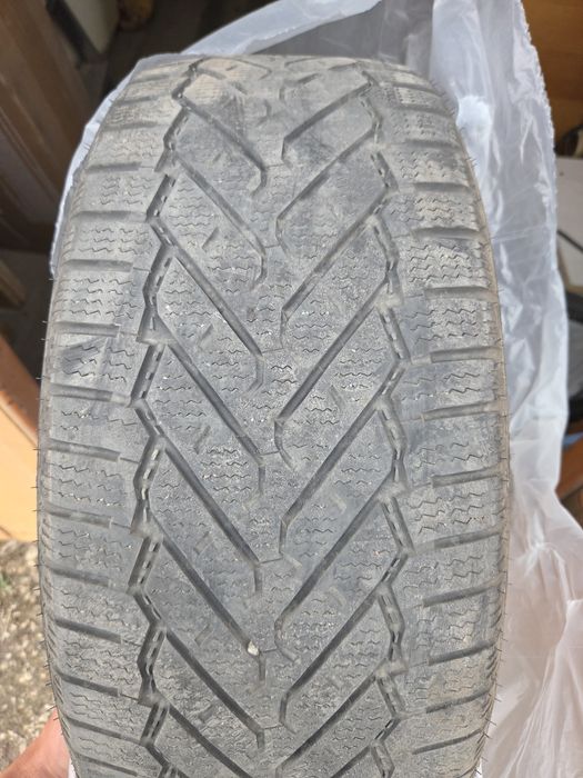 Продам резину липучка