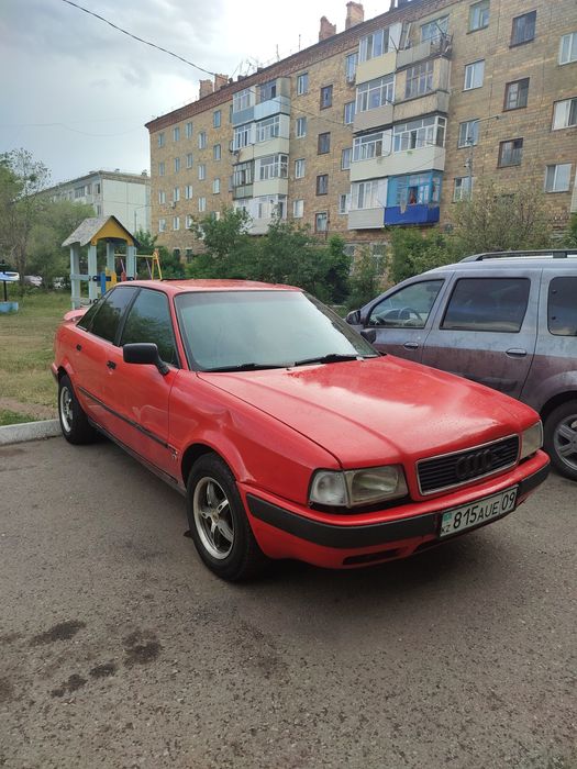 Продам Ауди В4 в отличном состояний