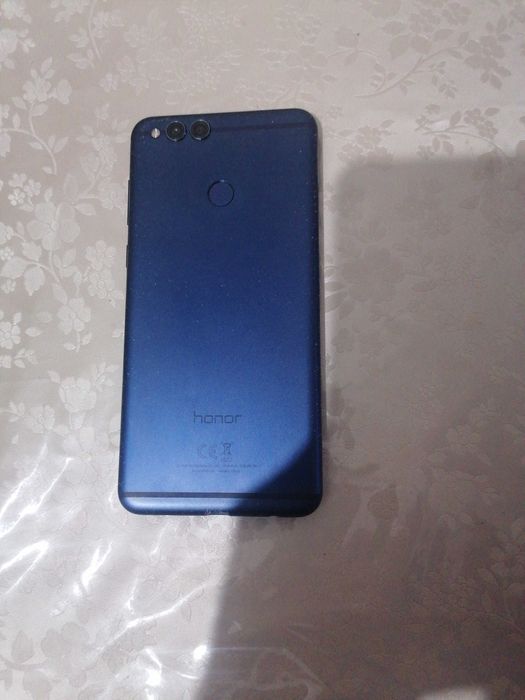 Смартфон HONOR 7X