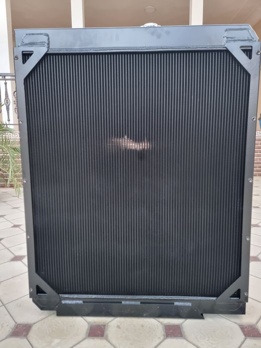 Case 2166 va Case 2366 ga yangi va zamonaviy alyumin radiator sotiladi