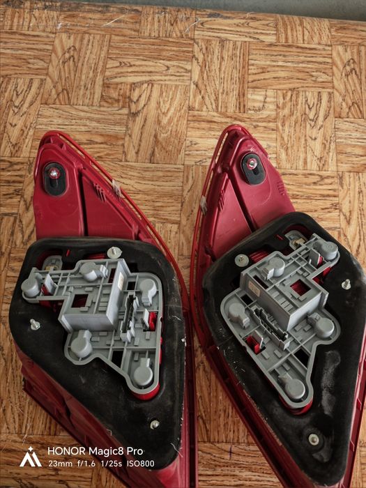 Стопове за Мерцедес W204