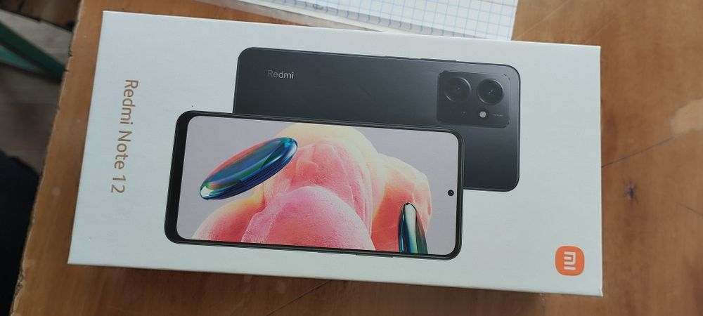 Redmi note 12 8+4/128