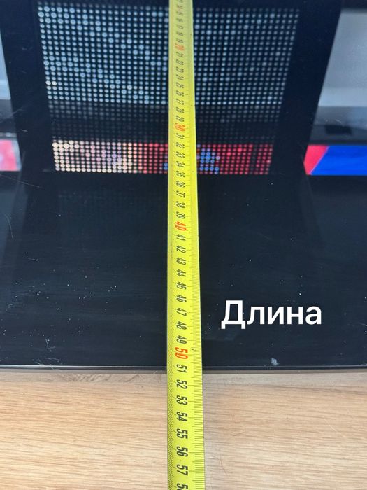 Напольная стойка для телевизора