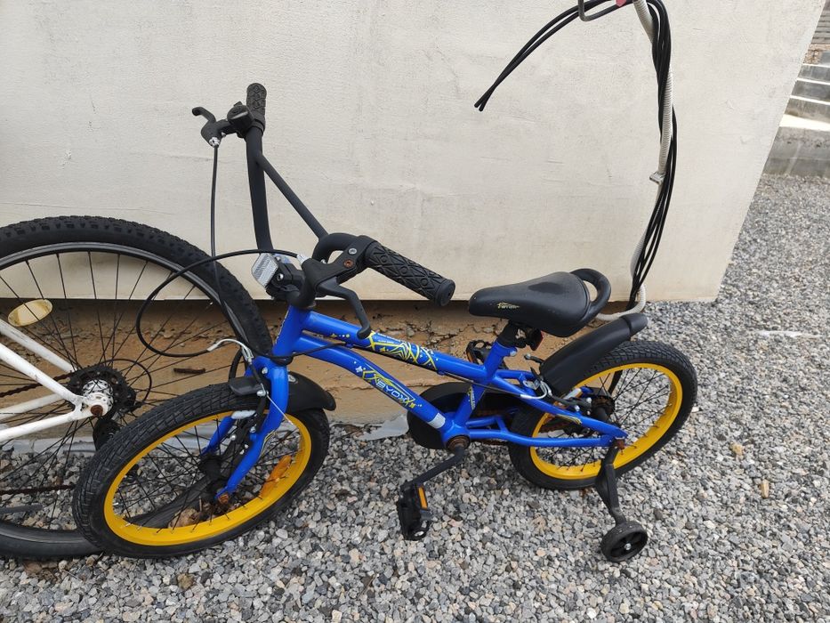 Детско колело с помощни колела