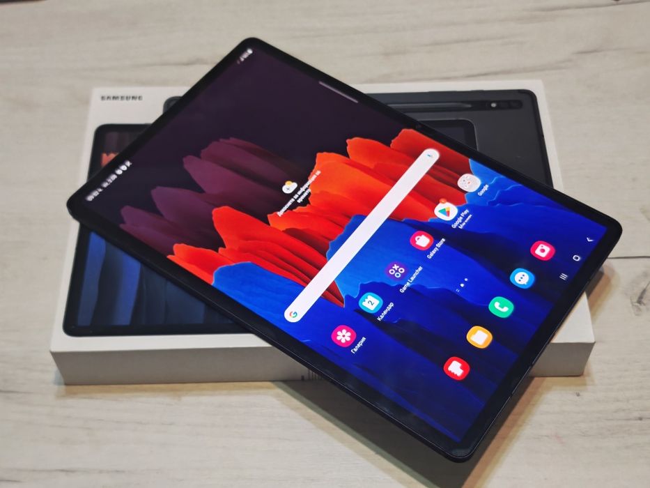 Отличен Samsung Galaxy Tab S7+ 5G 128 GB