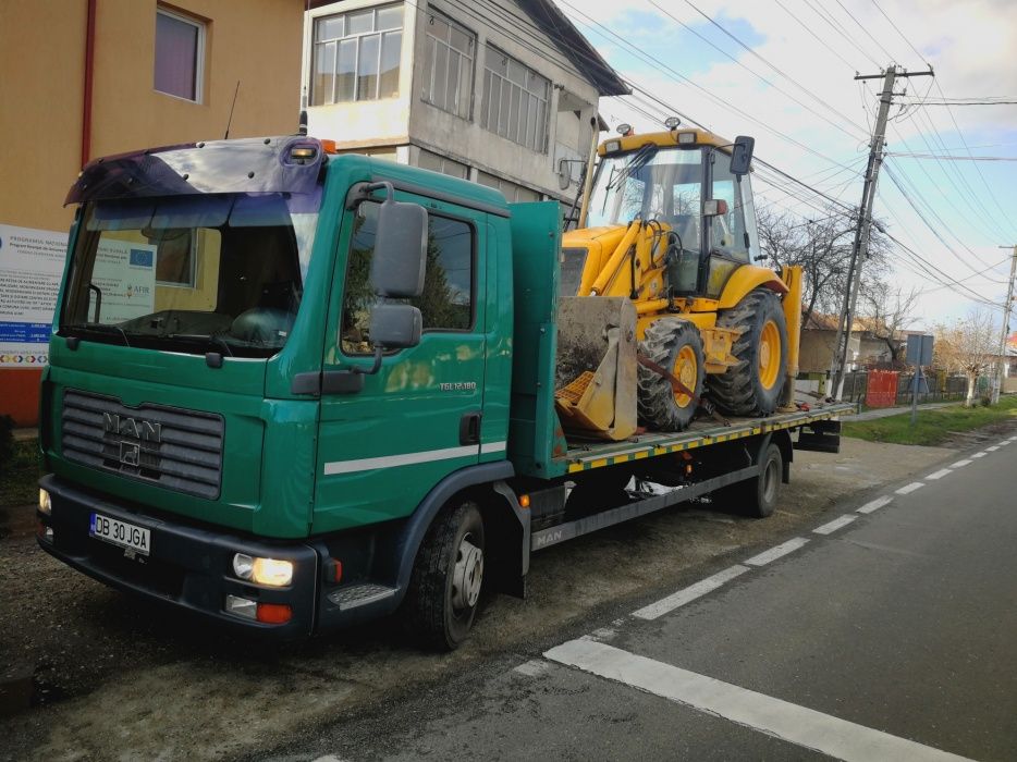 Tractări utilaje și auto Servicii Macara