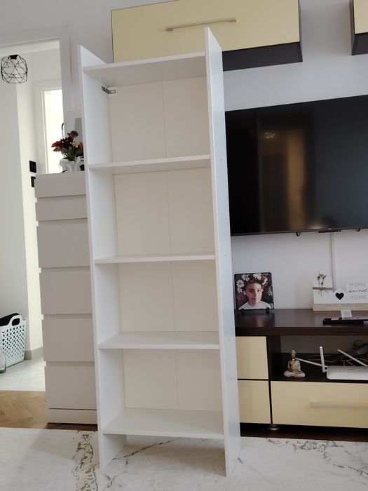 Dulap Ikea alb în stare bună