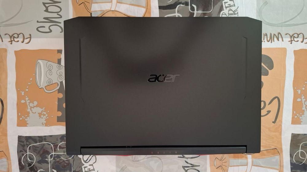 Продам игровой ноутбук Acer Nitro 5