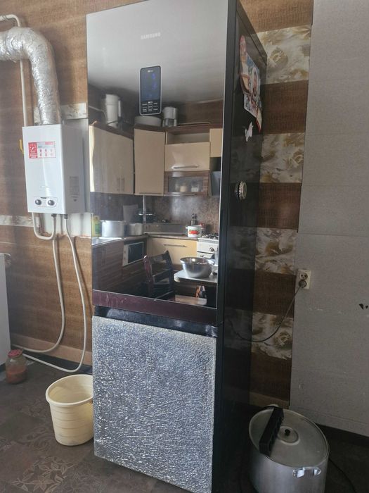 Холодильник  samsung