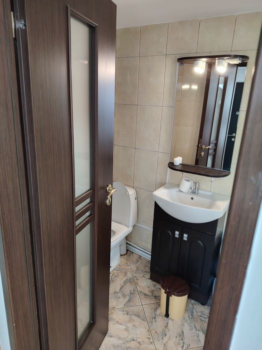 Spațiu ultracentral(55 mp + loc parcare) pt. cabinet, birou, clinica, atelier etc. ~ 7 €/mp