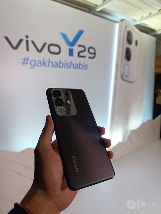 Yap-yangi Vivo Y29 smartfoni