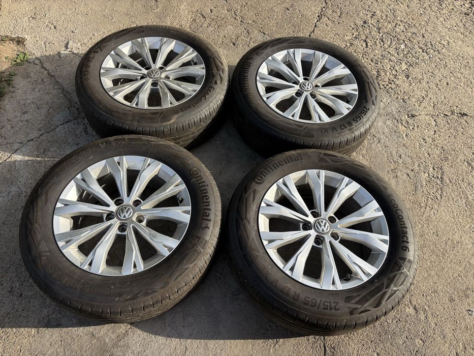 Алуминиеви джанти за VW с летни гуми 17-ки