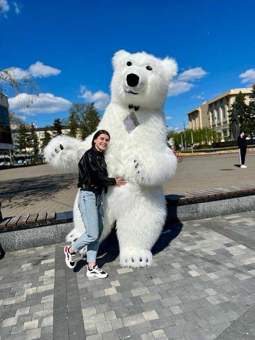 Костюм на бяла мечка