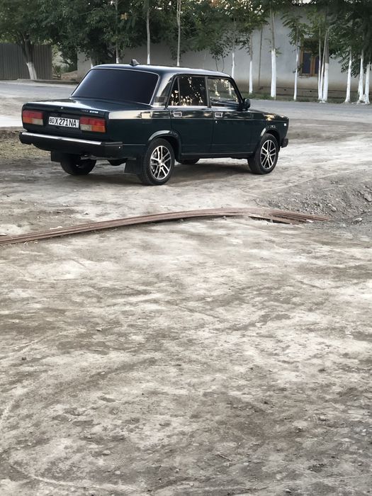 Lada Vaz 2107 Sotiladi