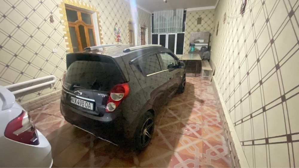 Chevrolet Spark 2018 ……………………………………………………………………………………………………………………………..