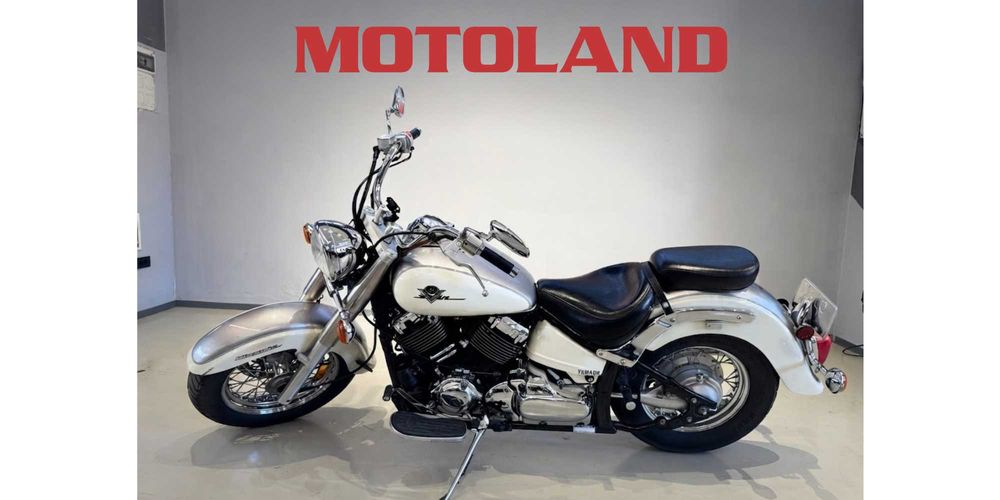 Motocicleta Yamaha Drag Star 650