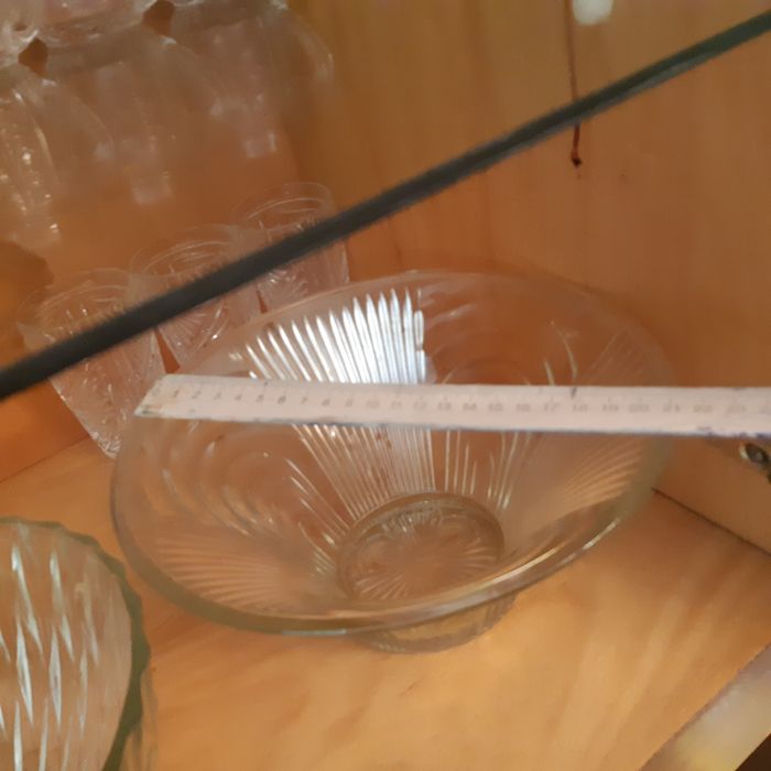 Конфетница   и вазочка .