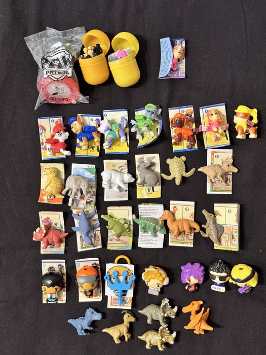 Киндер фигурки из разных серий