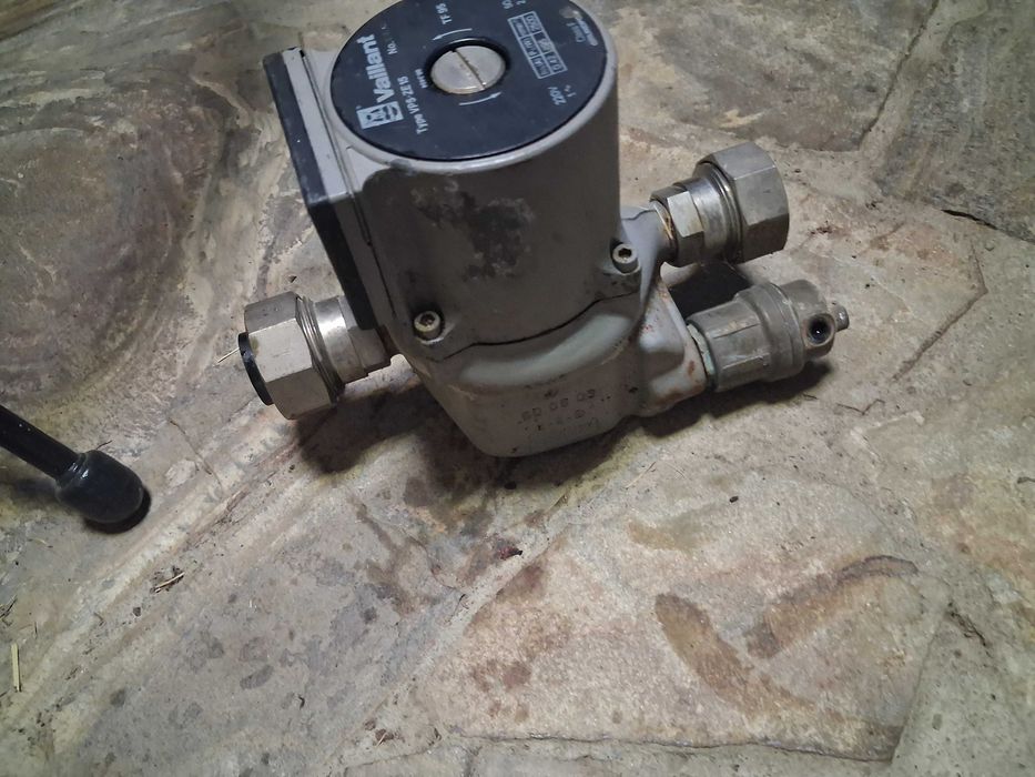 Pompa recirculare Grundfos Vaillant VP5-ZE15 (95W) stare buna