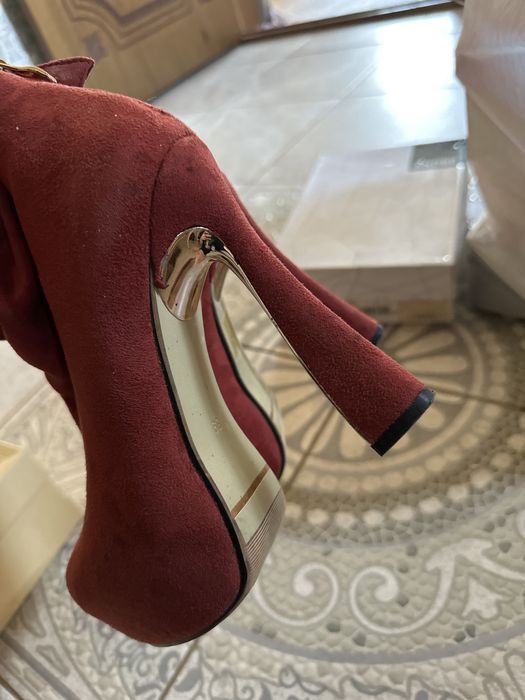 Продам ботильоны за 2000