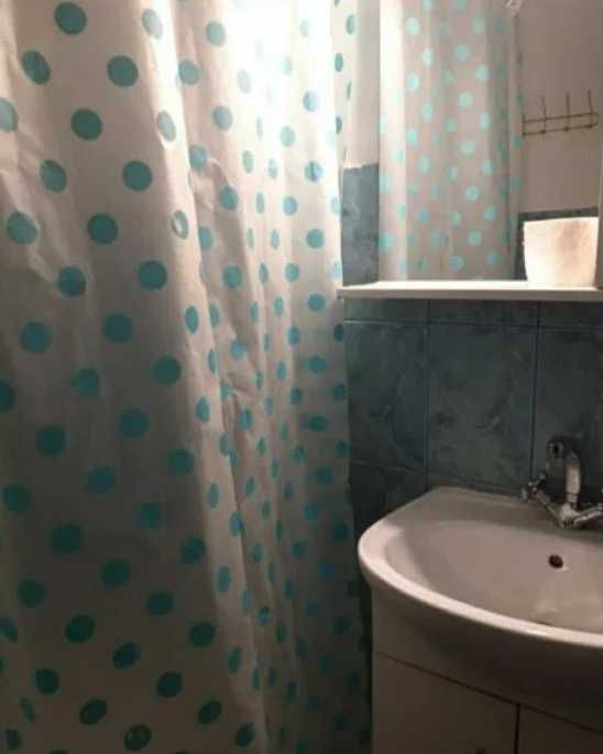 Дава се под наем Едностаен апартамент в Пловдив, Изгрев - 25 кв.м за 127.5 € - Снимка #3