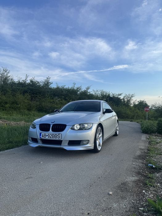 BMW e92 320i NFL