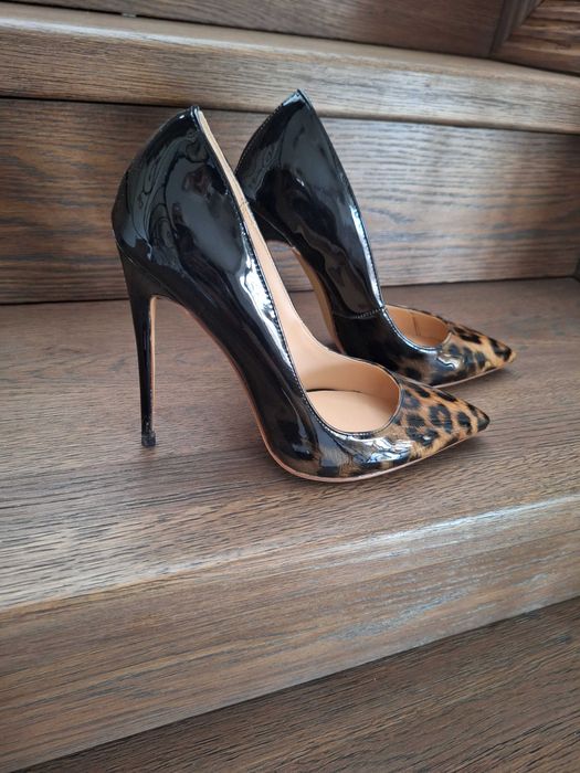 Дамски обувки елегантни токчета