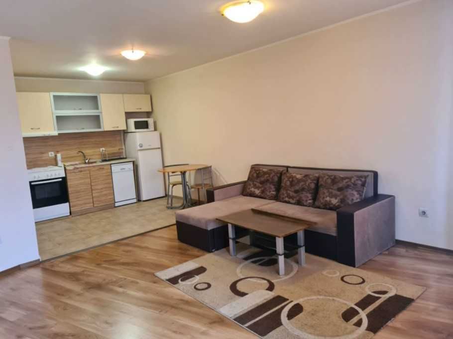 Дава се под наем Двустаен апартамент в София, Витоша - 80 кв.м за 617.1 € - Снимка #1