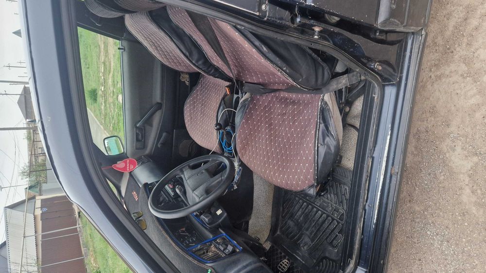 Продам VW Passat B3 Universal