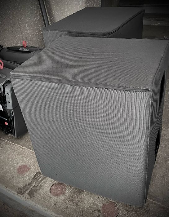 d&b audiotechnik Y-sub   vand / schimb V-GSUB