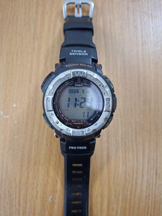 Горные часы Casio ProTrek