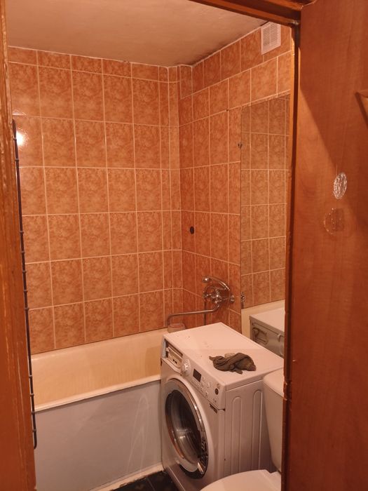 Продам 1.5 в центре города