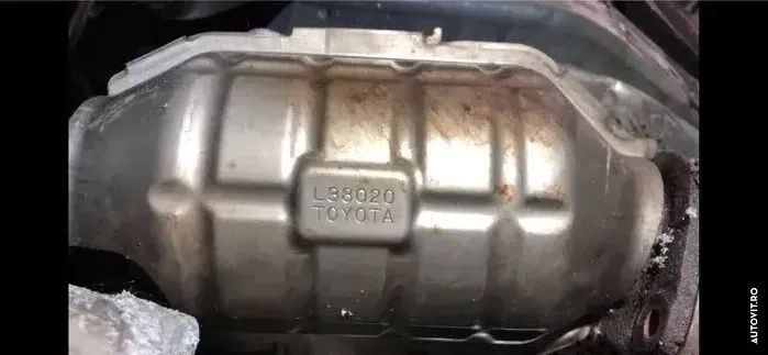 Catalizator lexus Ls 460 din 2009 motor benzina v8 4600 cc toyota