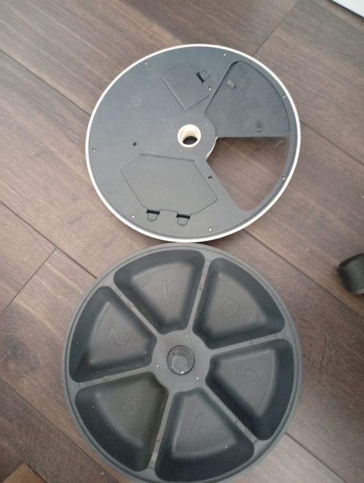 Hrănitor (feeder) automat pisici Trixie