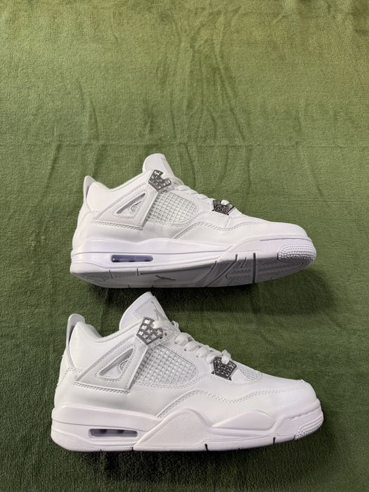 Nike Air Jordan 4 42 // 43 // 44  noi new