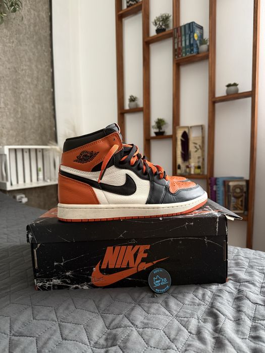 Air Jordan 1 Retro High OG "Shattered Backboard"