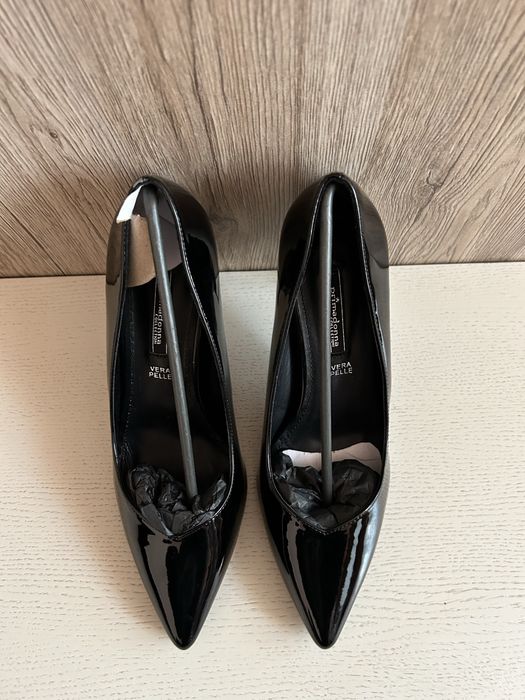 Primadonna collection Чисто Нови дамски обувки 38-ми номер