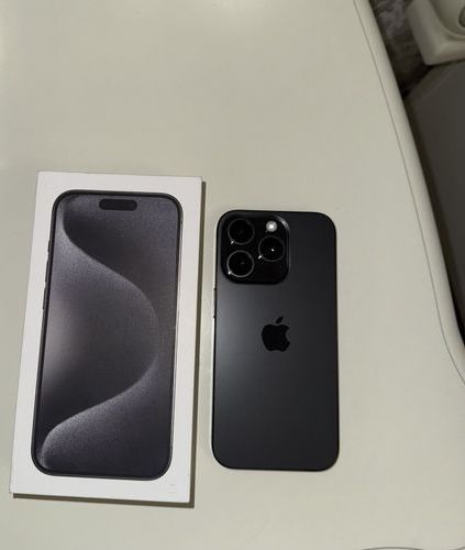 Айфон 15 про в идеальном состоянии