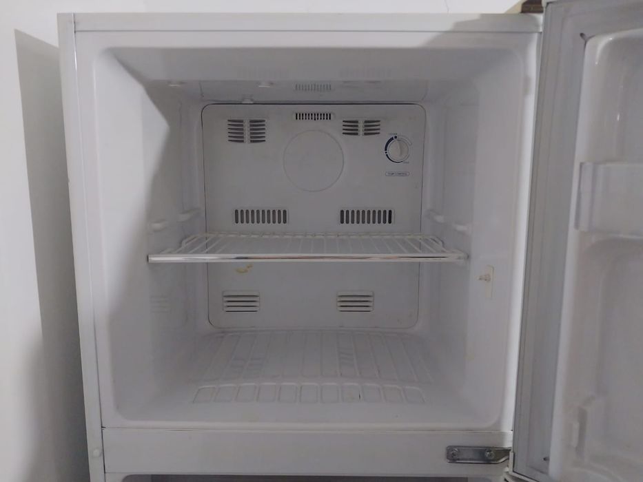 Холодильник Samsung