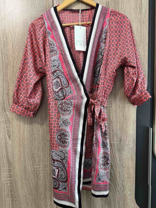 Дамска сатенена рокля  Zara