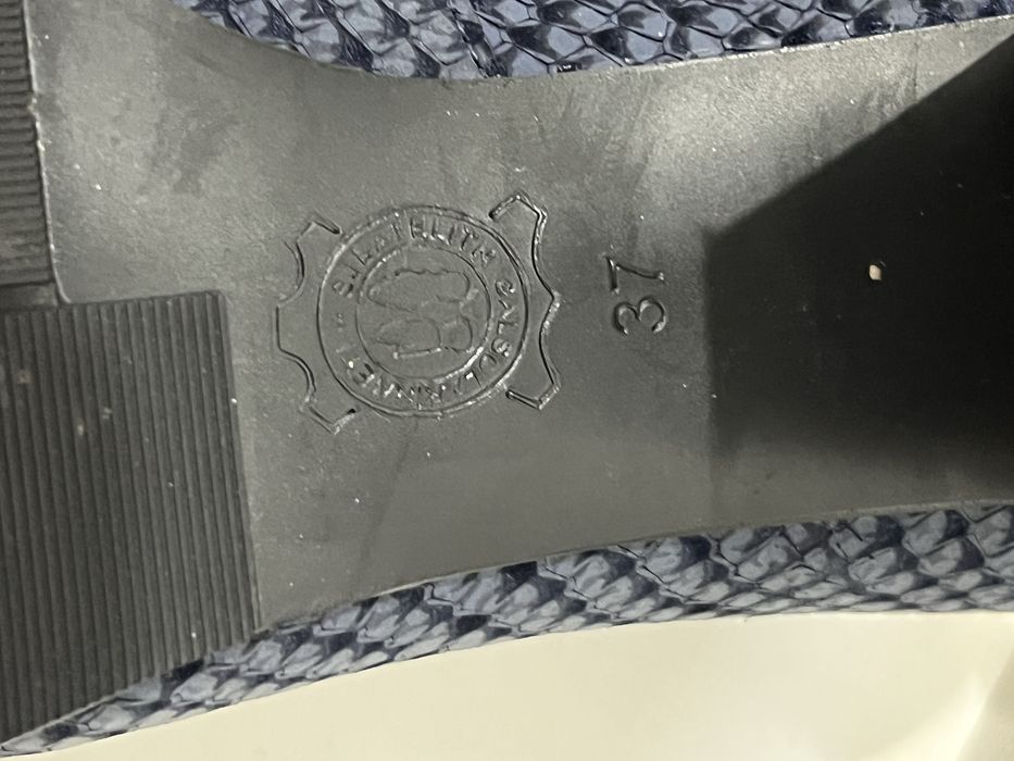 Продам обувь в хорошем состояний