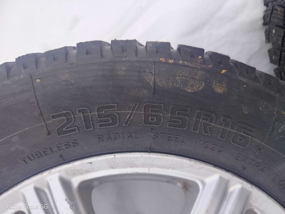 Титанки R-16 Покрышки