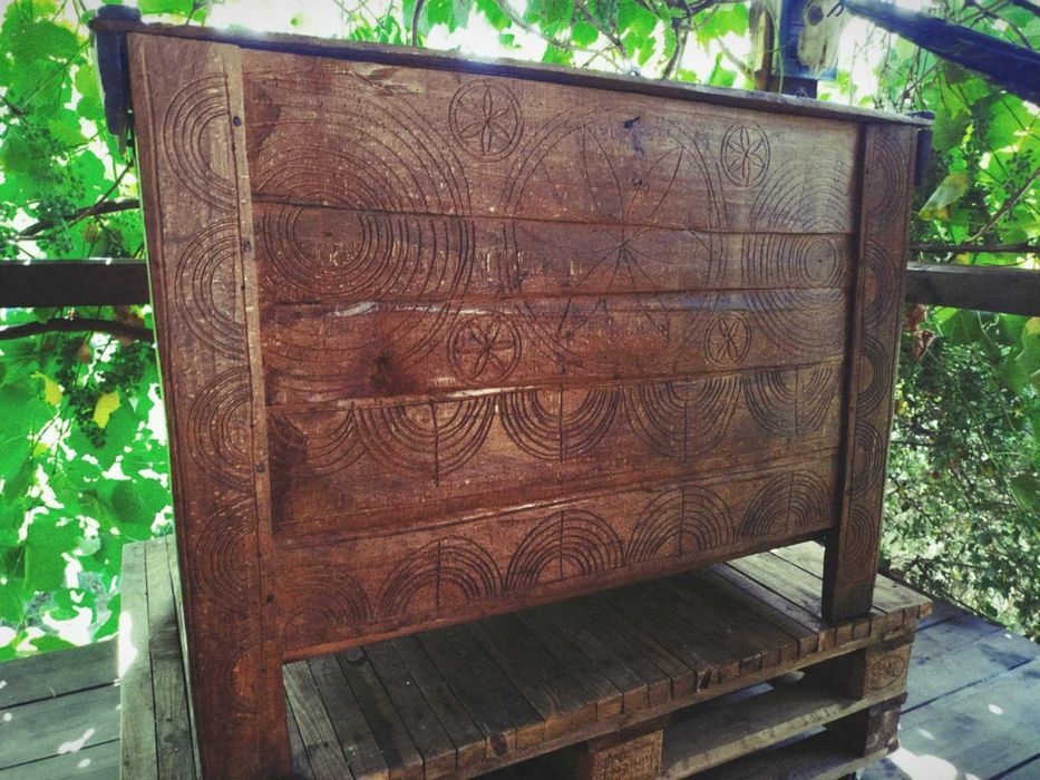 Реставрирана ракла, сандък за чеиз от края на 19-ти век. Топ състояние