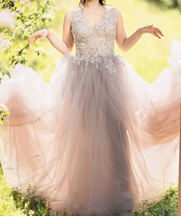 Абитуриентска ( бална) рокля RADICHEV