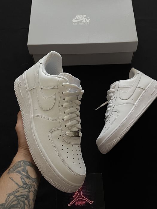 Nike air force 1 white