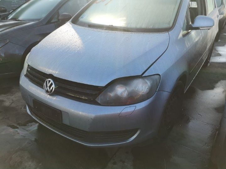 Dezmembrez vw golf 6 plus