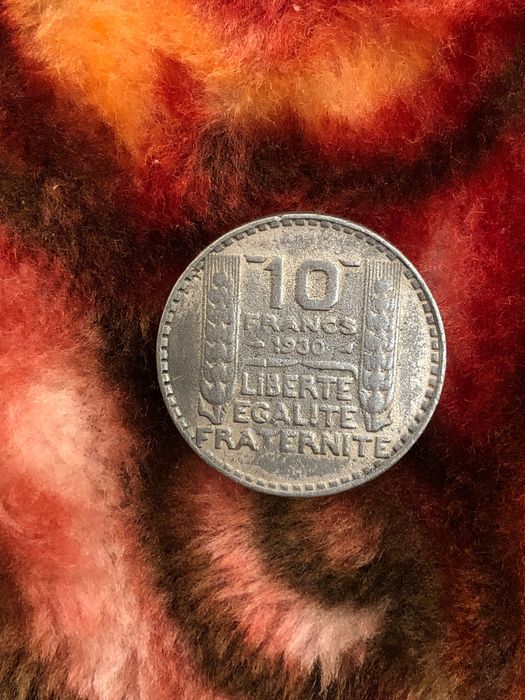 Monedă 10 franci 1930