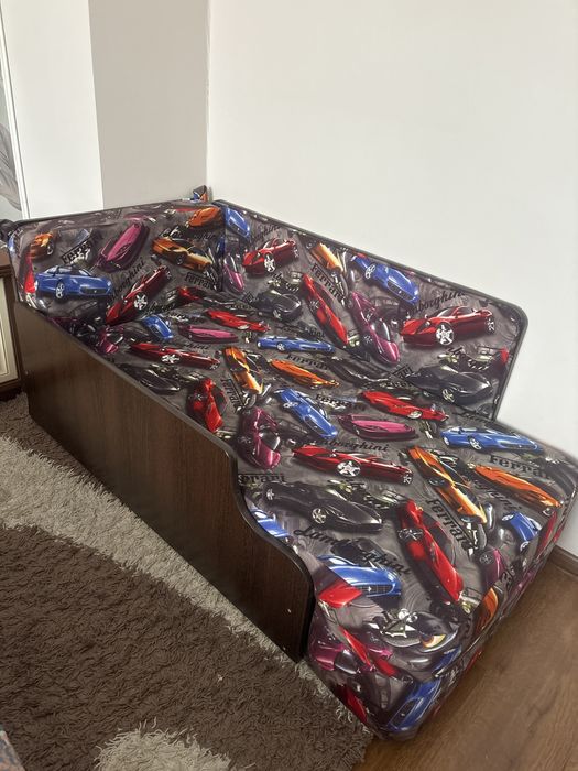 Продам детский диван