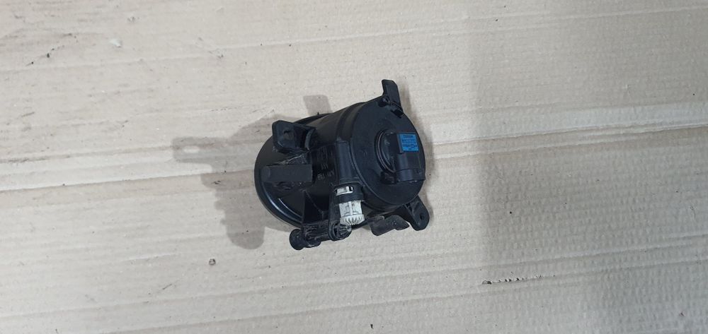 Proiector ceata dreapta audi a4 b8 2008-2012